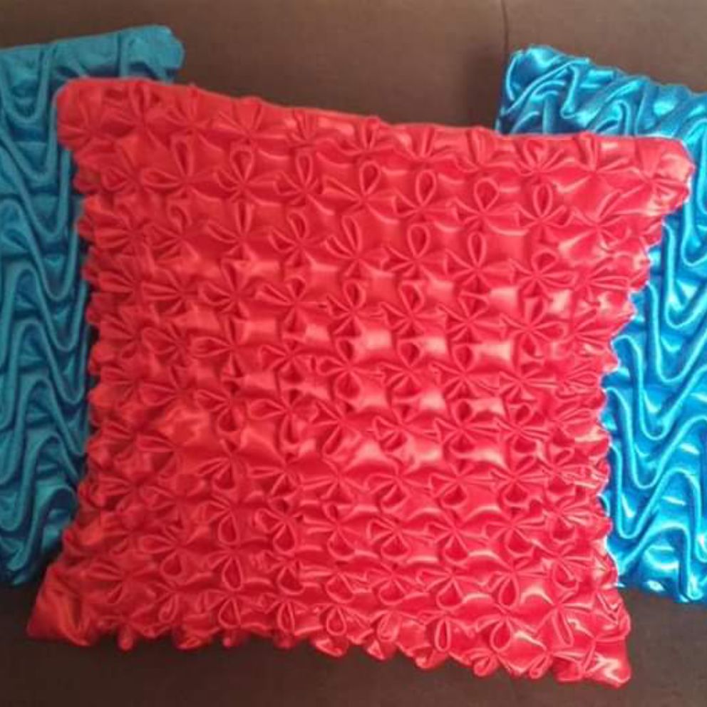 smocking pillow design