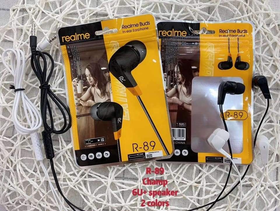 realme r89 earphones