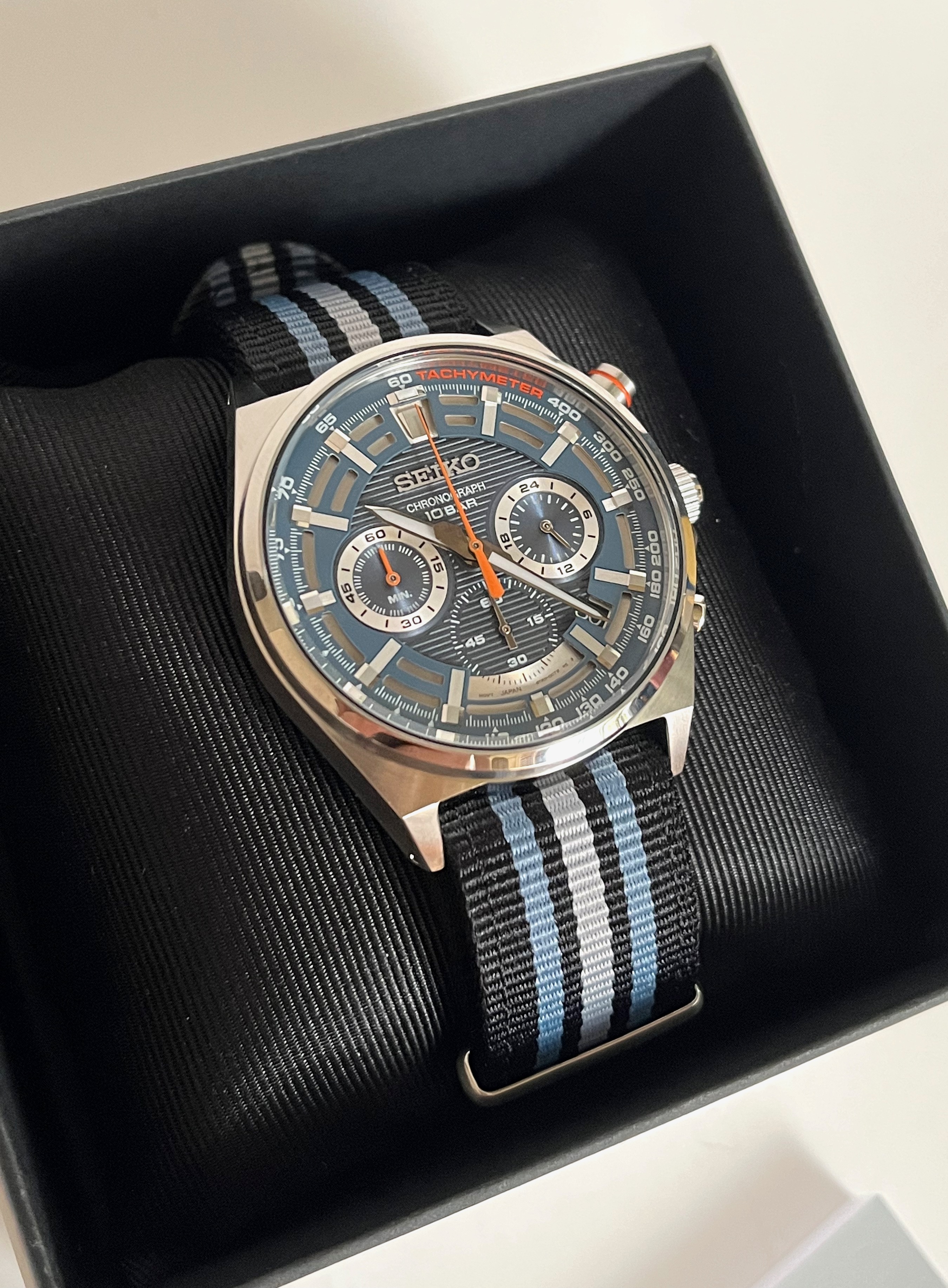 Seiko chronograph 10 online bar tachymeter