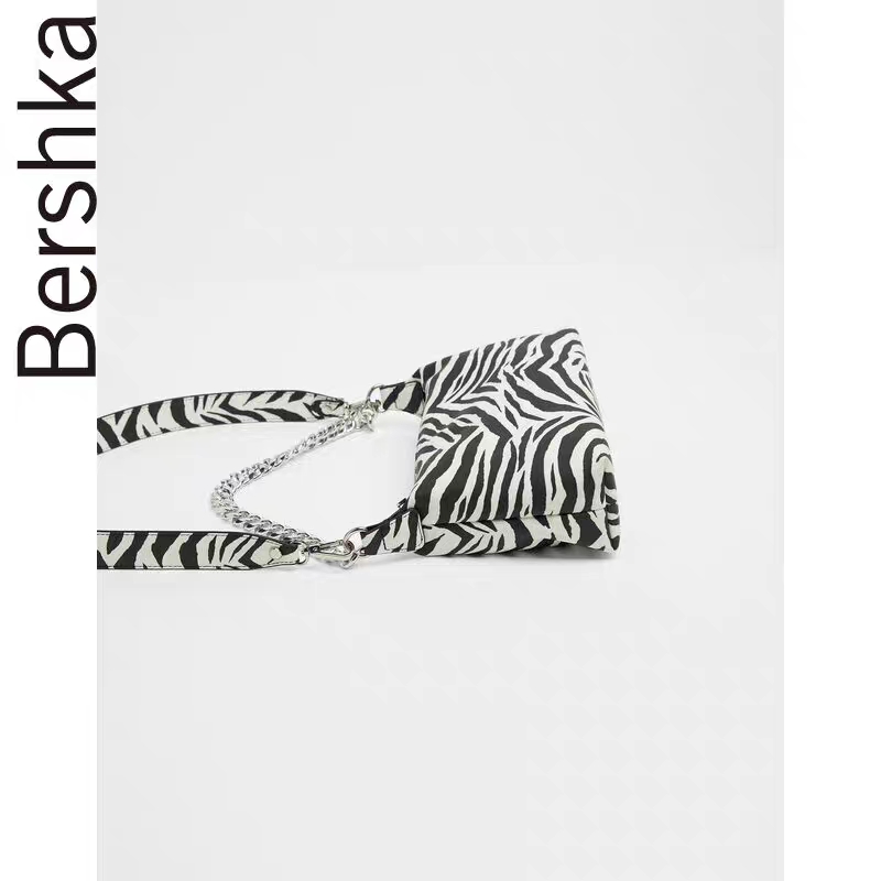 Bershka zebra underarm bag French minority baguette bag large