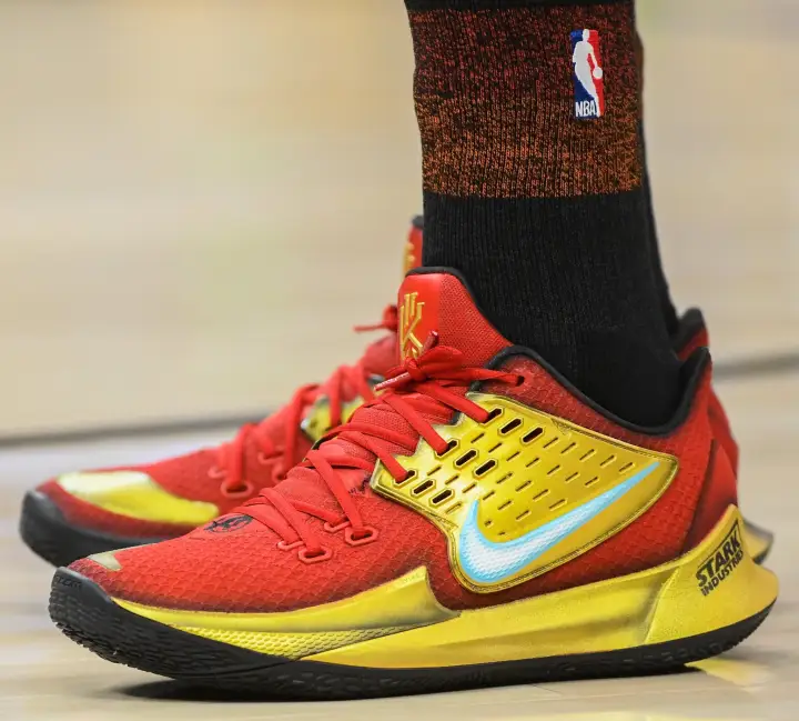 kyrie 2 low yellow