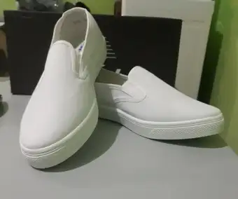 bulk white shoes