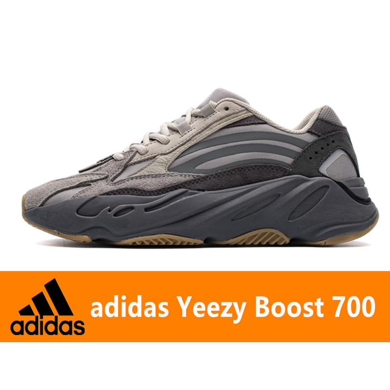 Adidas Yeezy Boost 700 V2 Sneakers 
