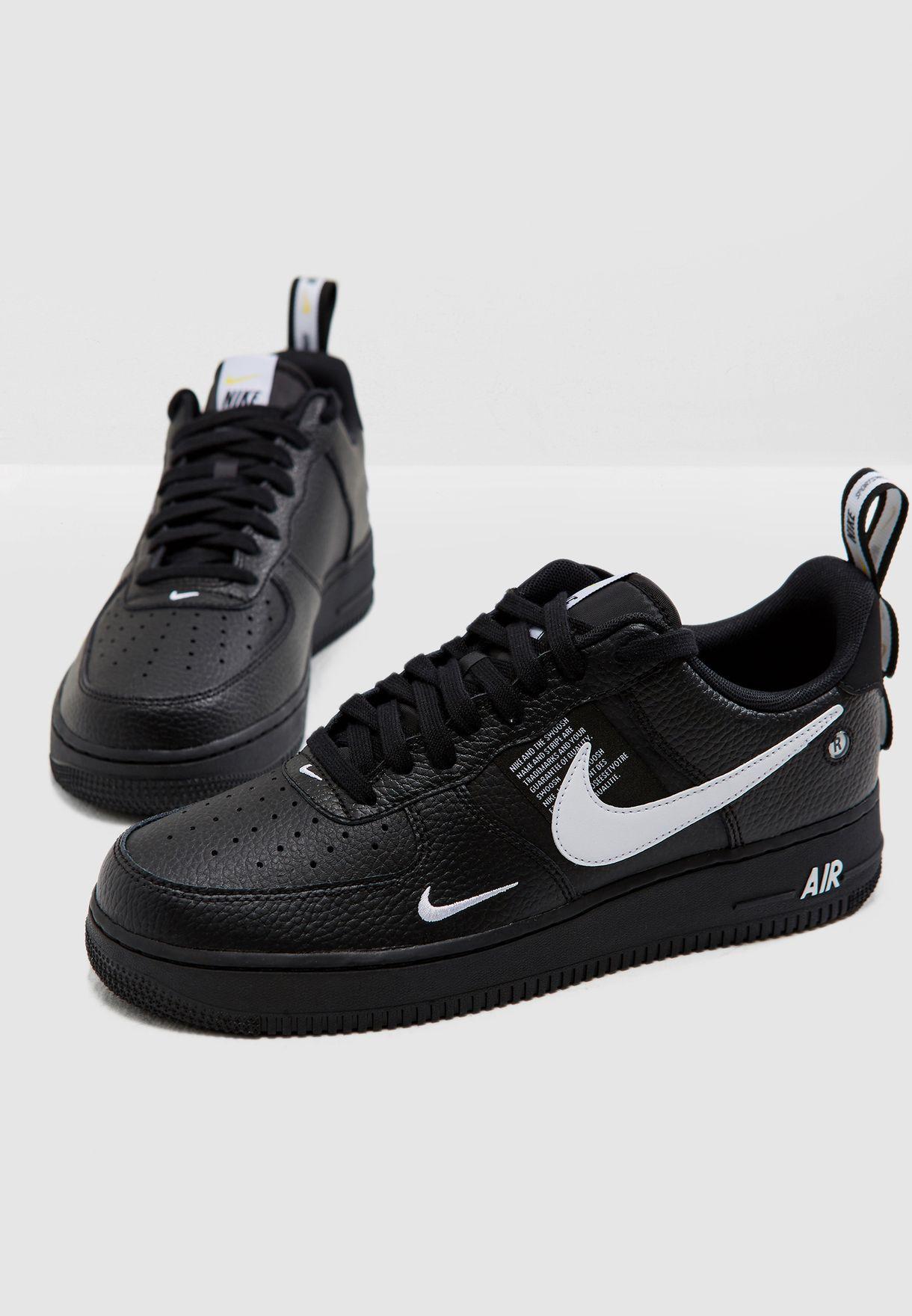 black and white air force 1 low utility