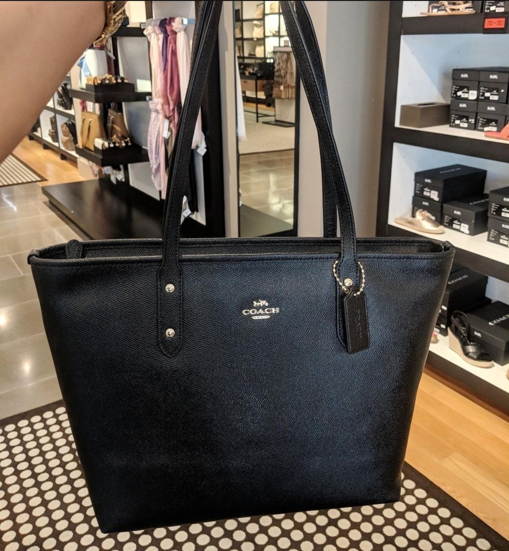 Coach city zip hot sale tote in crossgrain leather