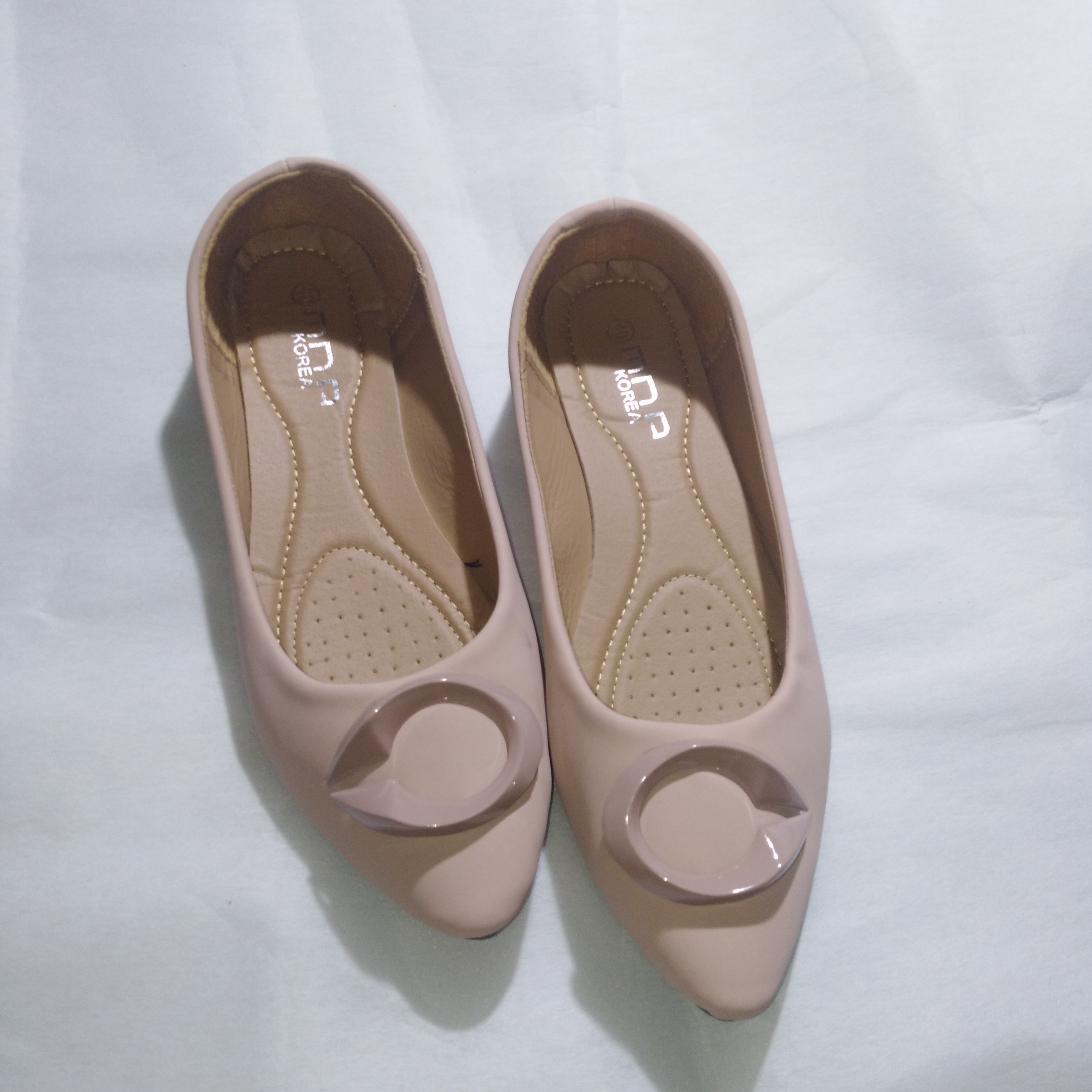 where to buy cute flats