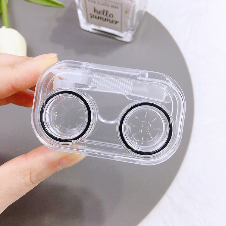 One leak-proof contact lens box is transparent, compact, simple and ...