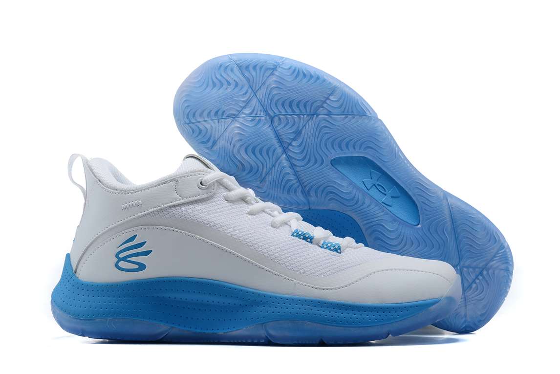 white and blue currys