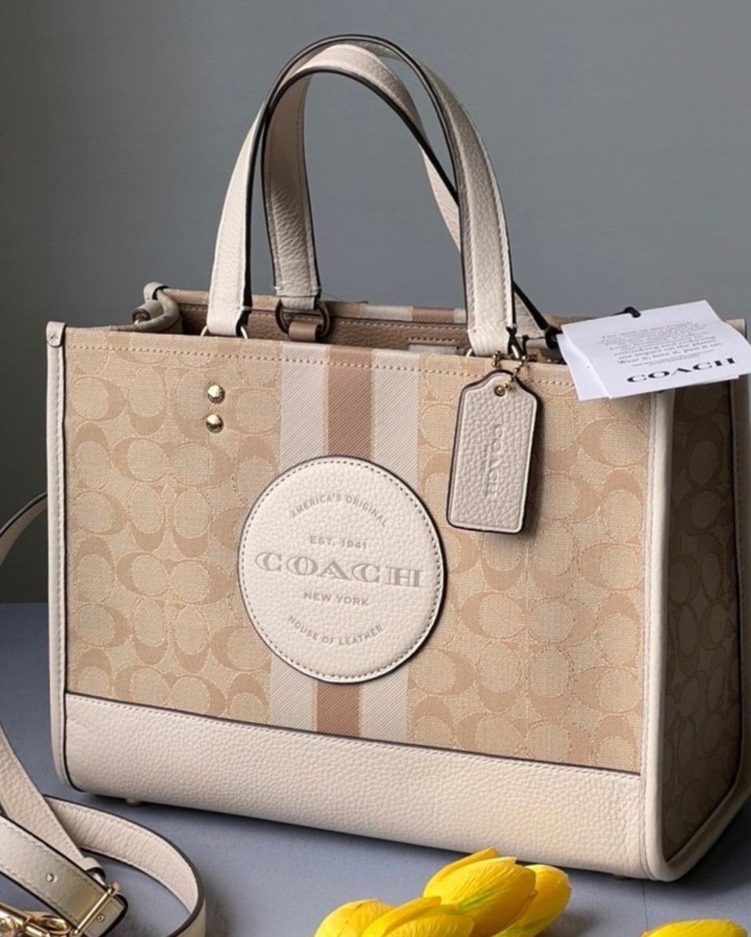 Guaranteed Authentic Coach Dempsey Carryall In Signature Jacquard With ...