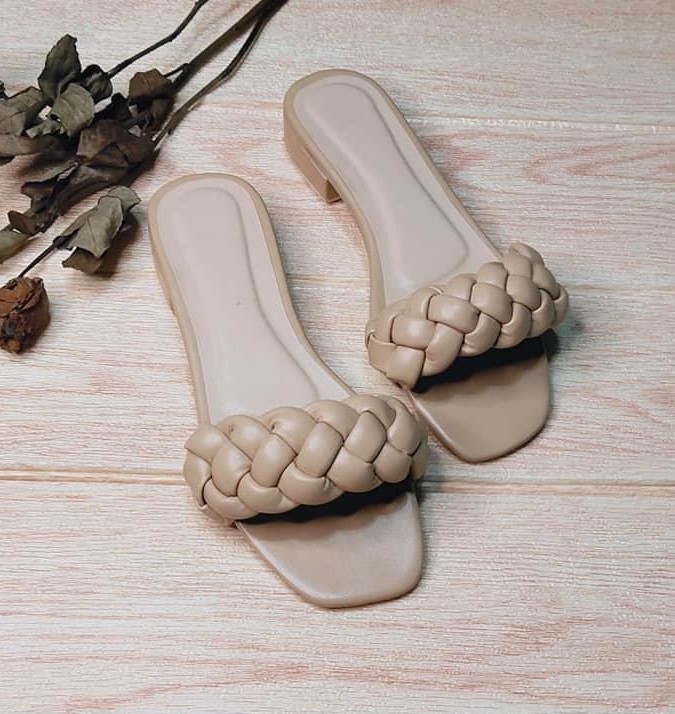 1 Inch Heel Braided Sandals For Women High Quality New Trendy Sandals