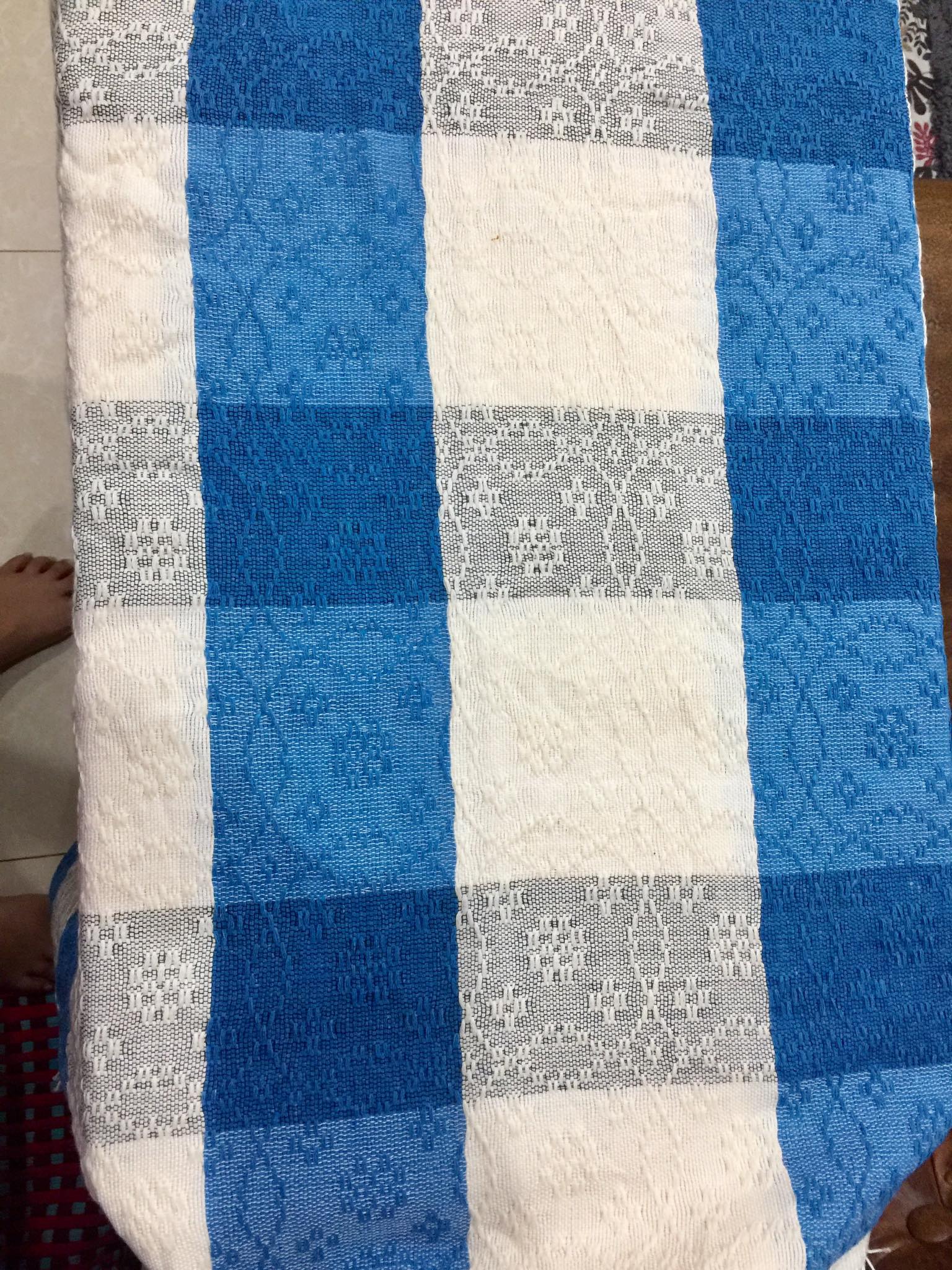 QUEEN ILOCOS INABEL WOVEN BLANKETREYES (90 Inches X 57 inches) SUPPORT