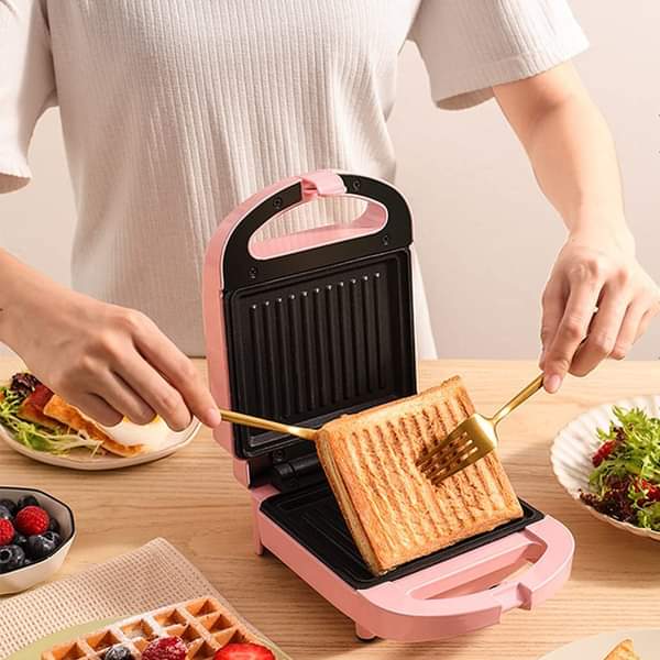 New Electric Sandwich Maker Multifunction Waffle Maker 650W Household  Toaster Automatic Breakfast Machine With 5 plates