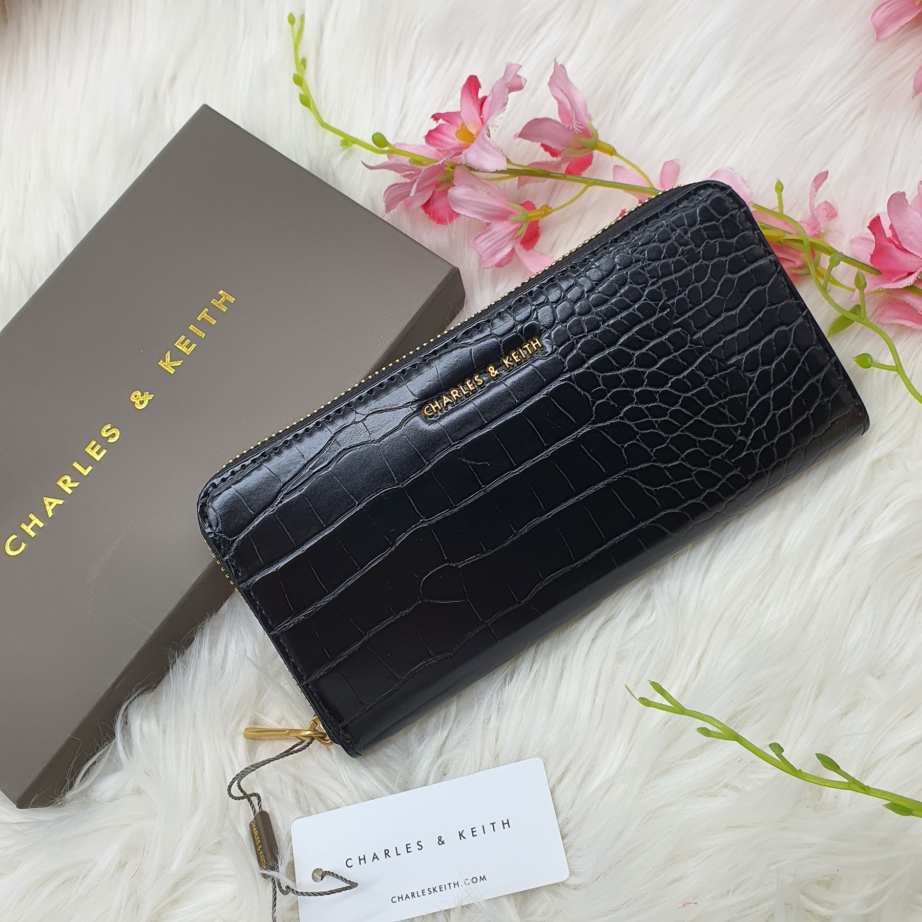 CHARLES & KEITH LONG CROC SKIN WALLET