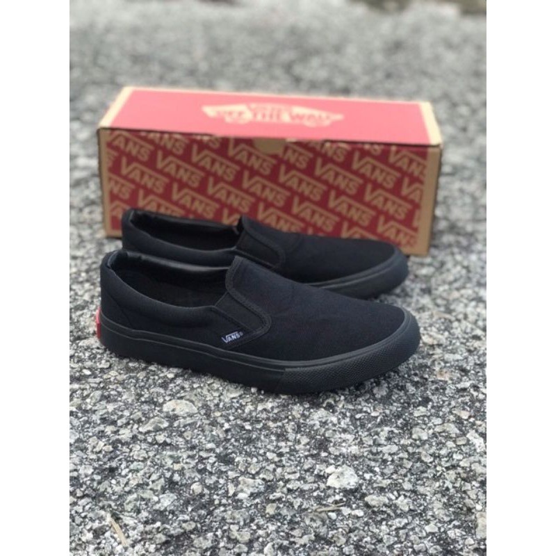 【 Ready Stock】(EURO 36-45) VANS SLIP-ON PLAIN ALL BLACK READY STOCK MALAYSIA