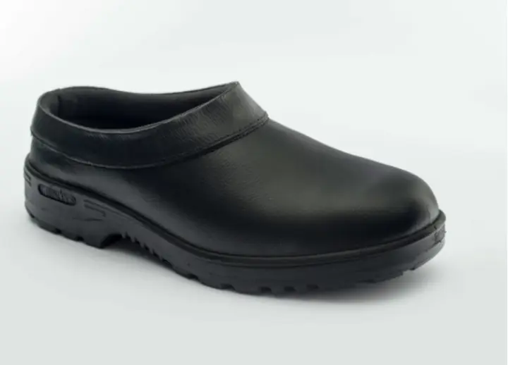 steel toe clog