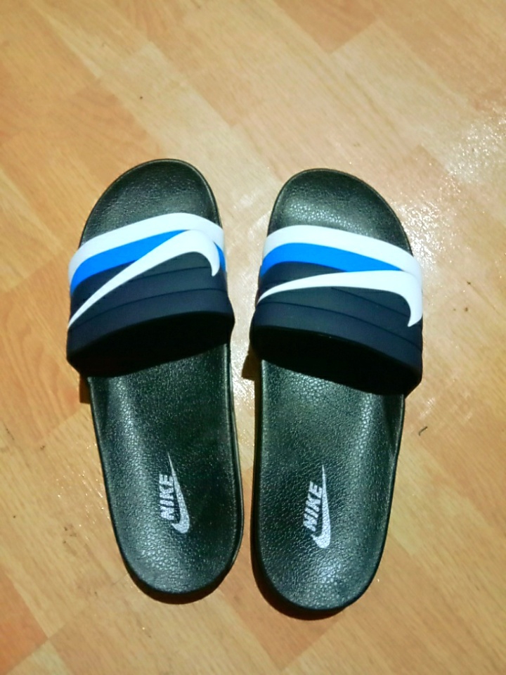nike slippers online shopping