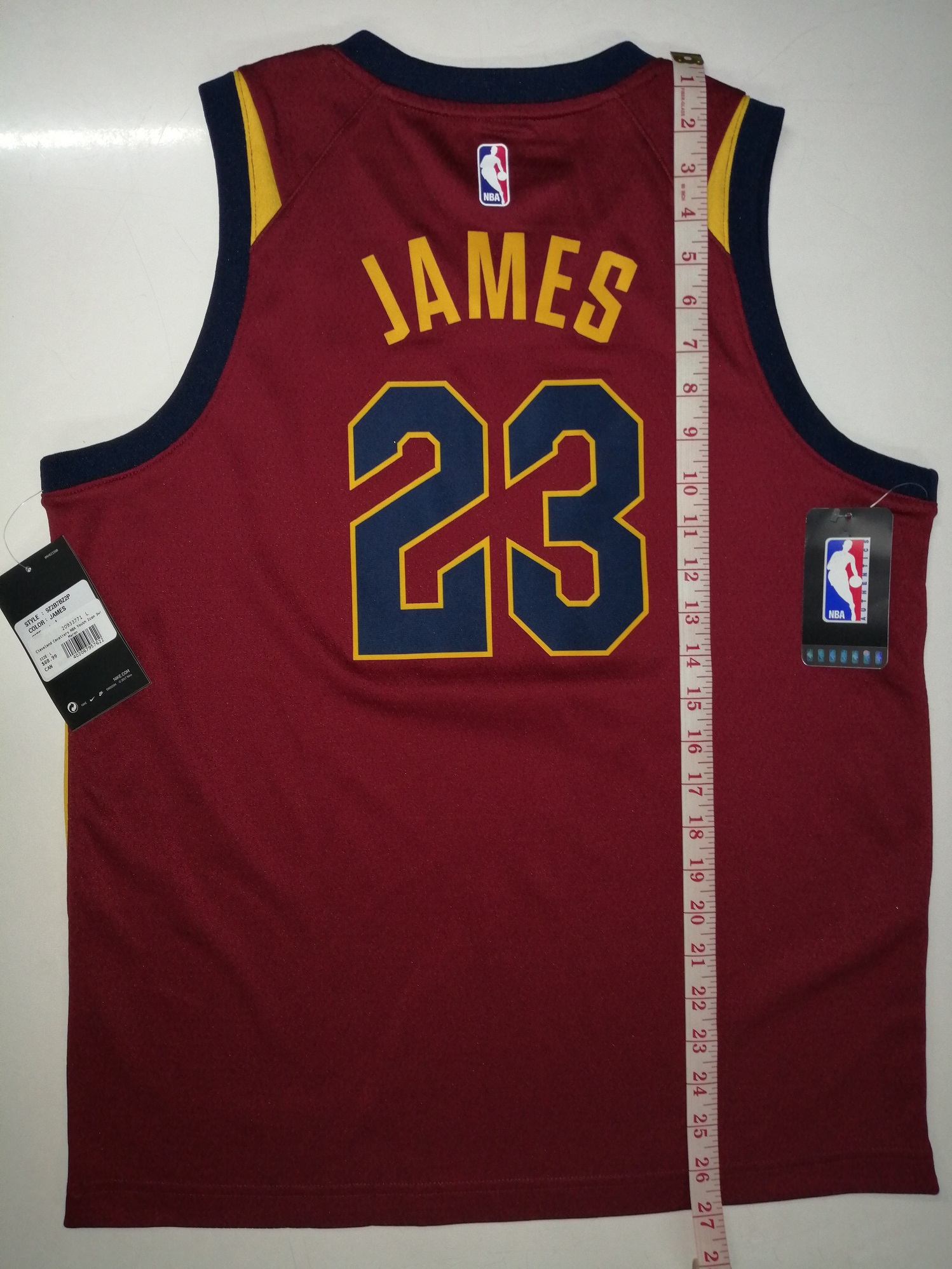 LeBron James Cleveland Cavaliers Nike Swingman Jersey Maroon - Icon Edition