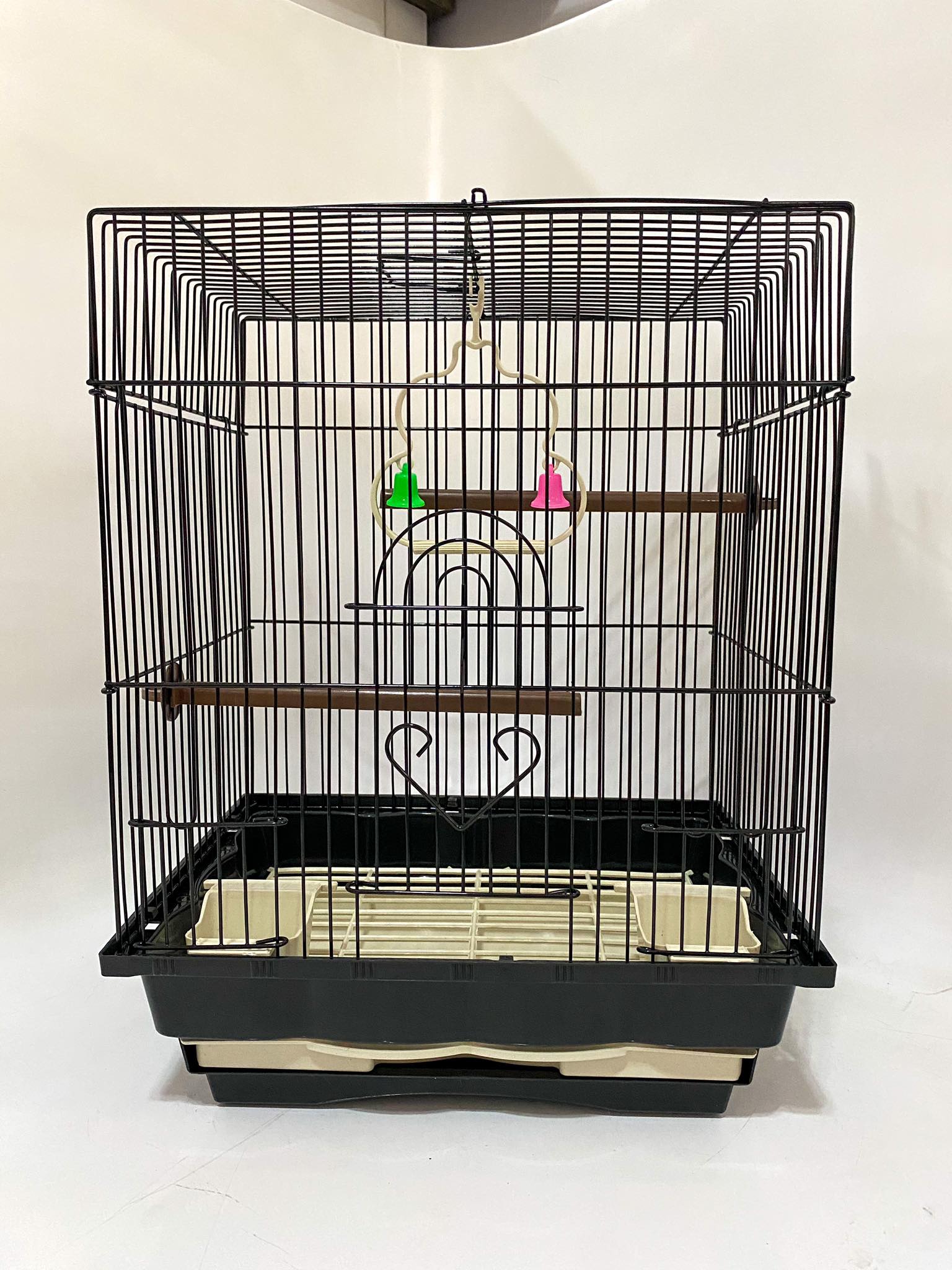 alexandrine parakeet cage