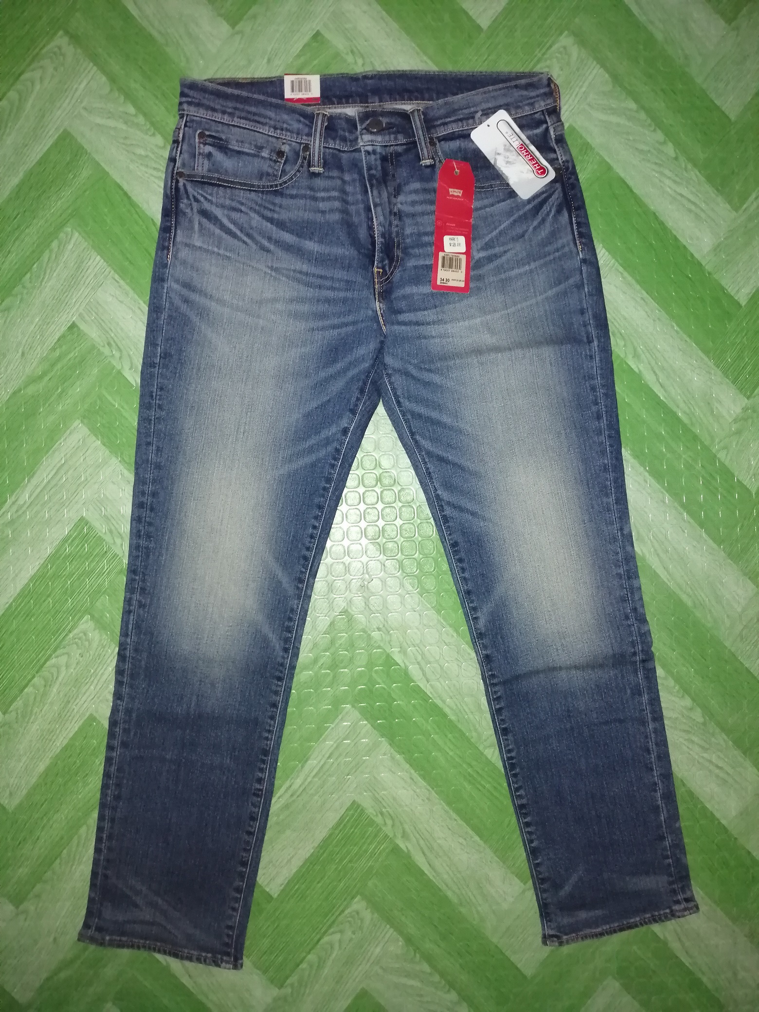 Authentic Levi's 511 Thermolite Slimfit Jeans size 34