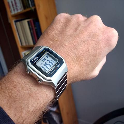 Casio b online 650