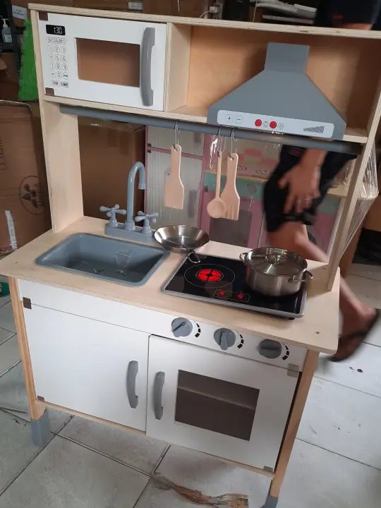 wooden kitchen with sounds