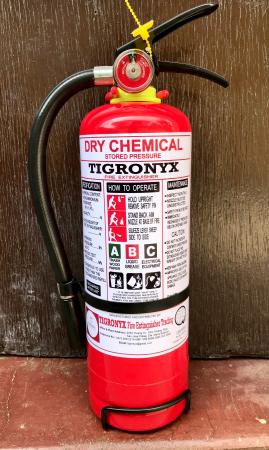 Tigronyx Fire Extinguisher 5 lbs Abc Dry Chemical