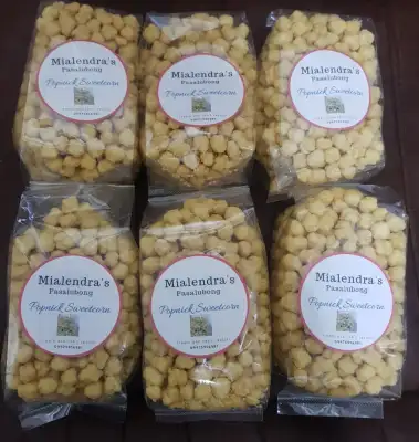 Mialendra's Chichapop (Sweet Corn, Original Cornick Flavor)