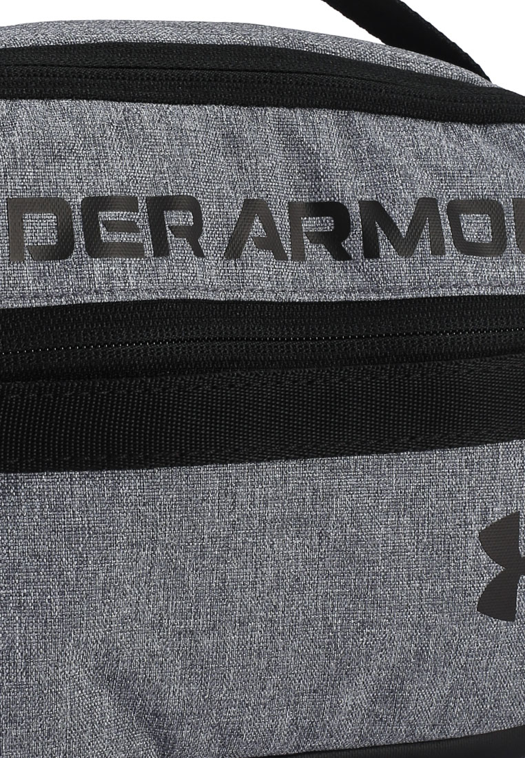 Under Armor Contain Travel Kit Gray Unisex