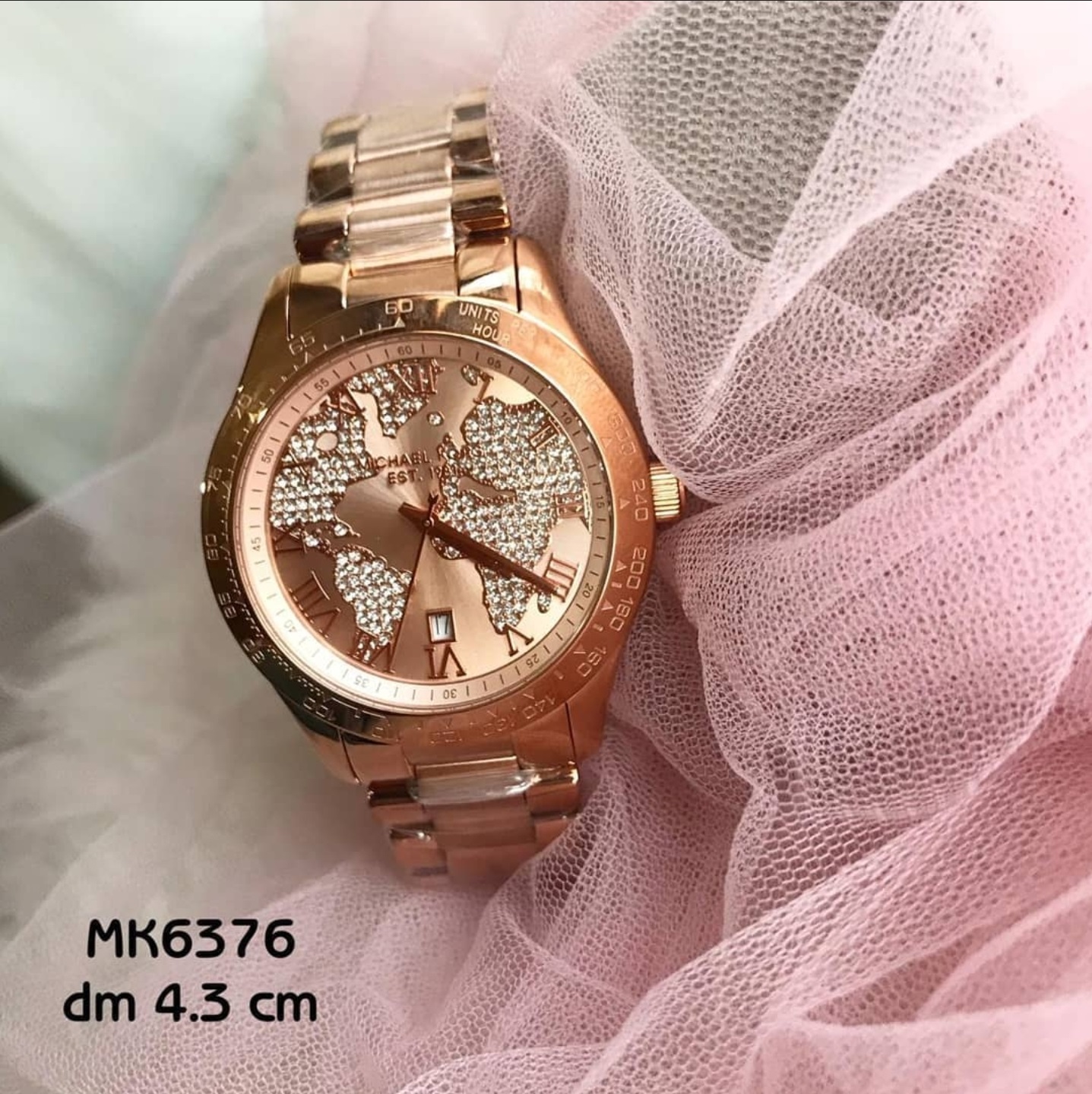 Michael kors world deals map watch rose gold