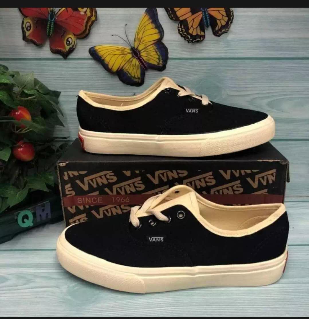 canvas old skool black