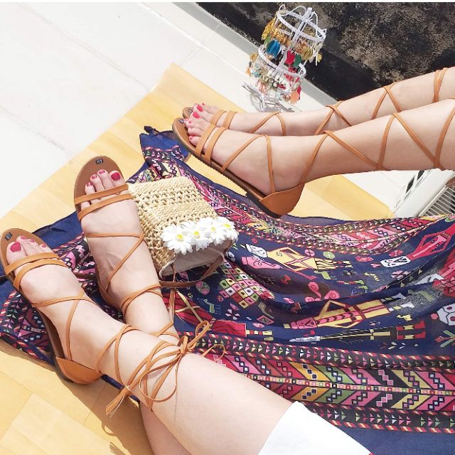 [HCM]Giày Sandal Cột Dây Tua Rua
