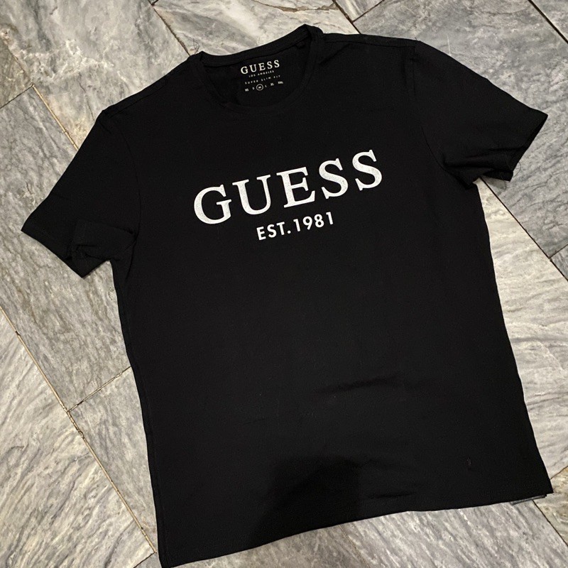 Guess est cheap 1981 shirt