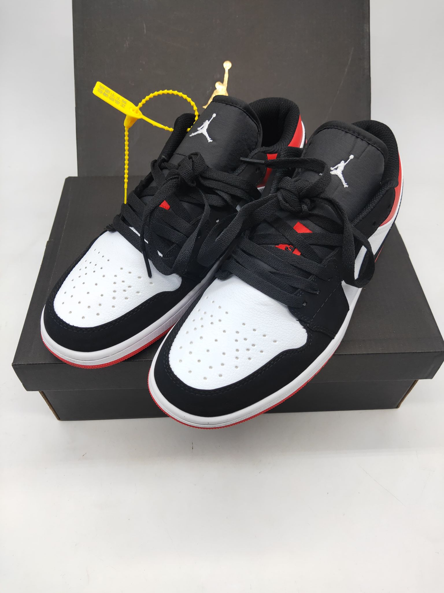 jordan retro low cut