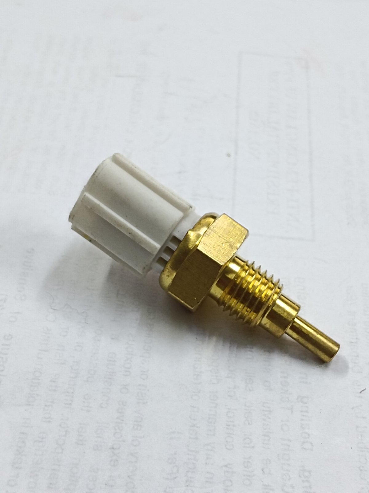 テスト Ninja ZX-10R ABS］2016年モデルにKRT・ウインターテストエディション