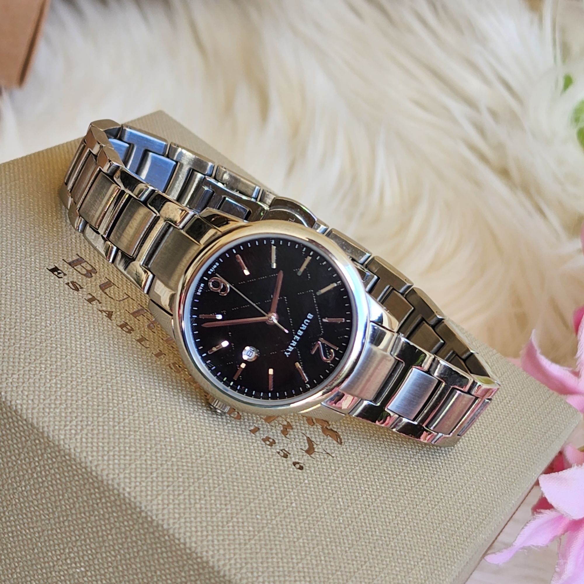 Original Burberry BU10108 The Classic Swiss Rare Black Dial 32mm