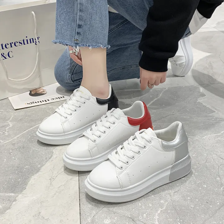 womens casual sneakers