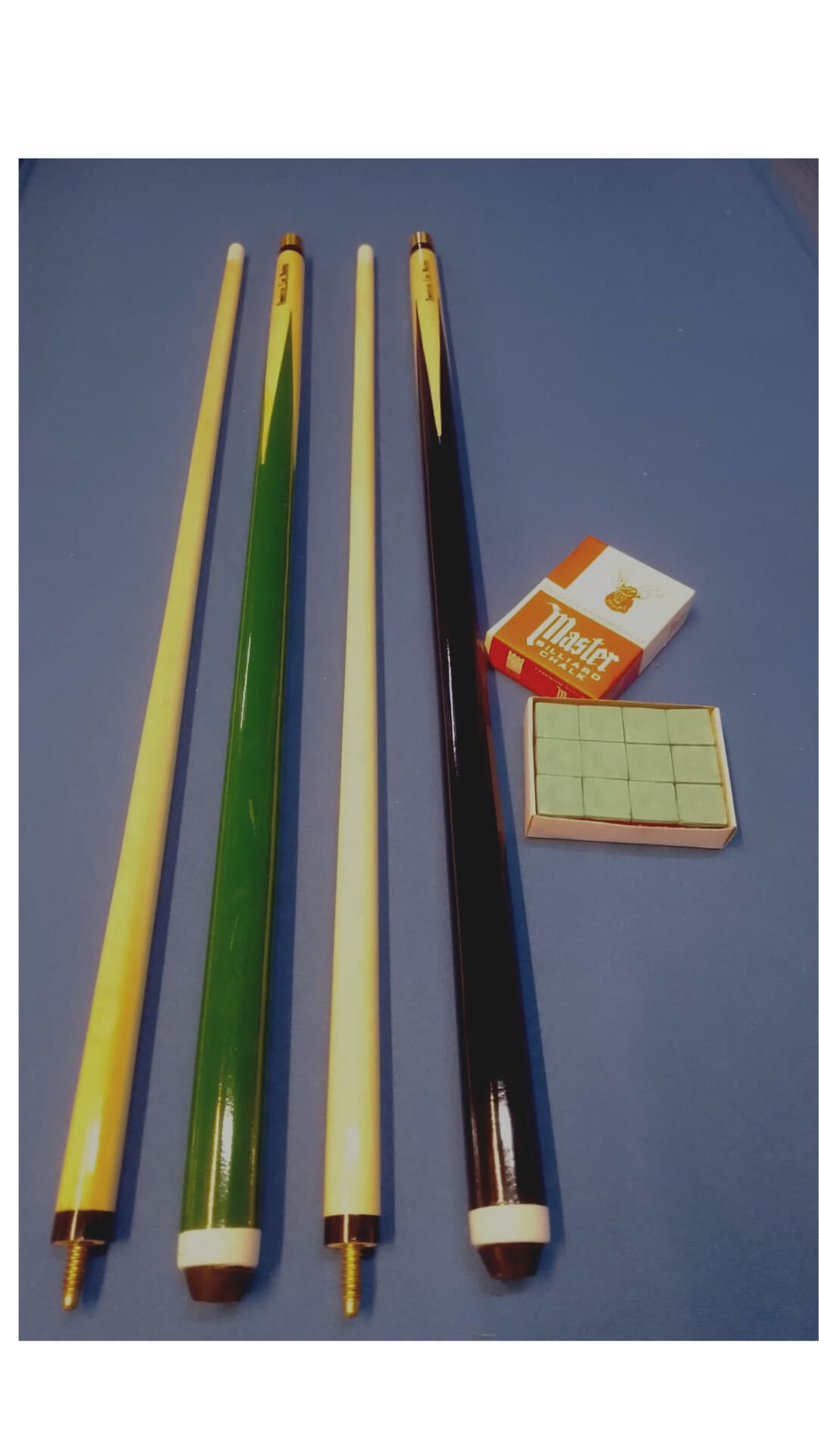 2PCS. AMERICAN CUE MASTER BILLIARD STICK WITH 1DOZEN MASTER CUE CHALK