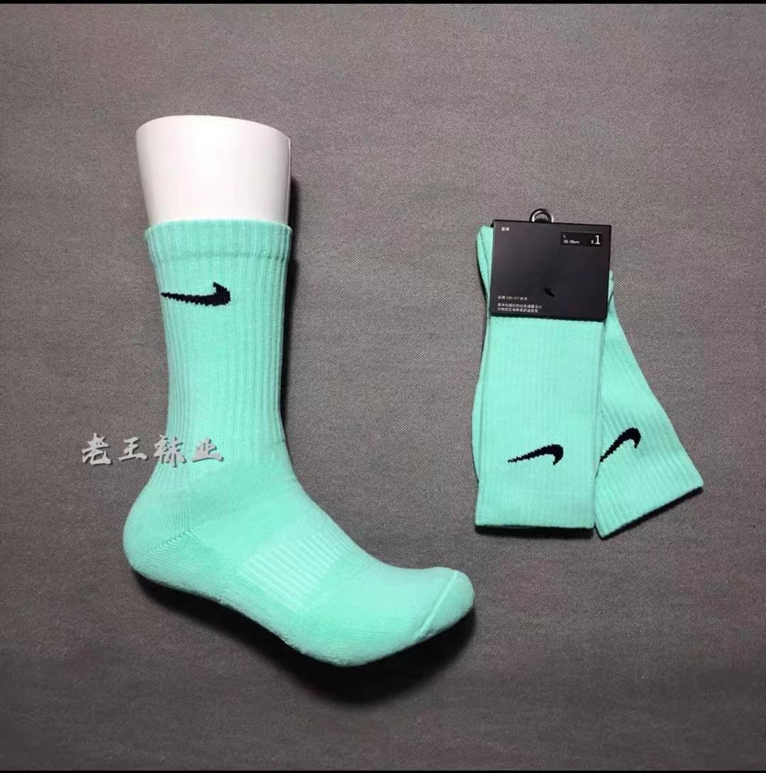 IDO #COD High Quality Rainbow Color Mini Swoosh High CUT Basketball Socks  Athletic Socks Unisex CLN