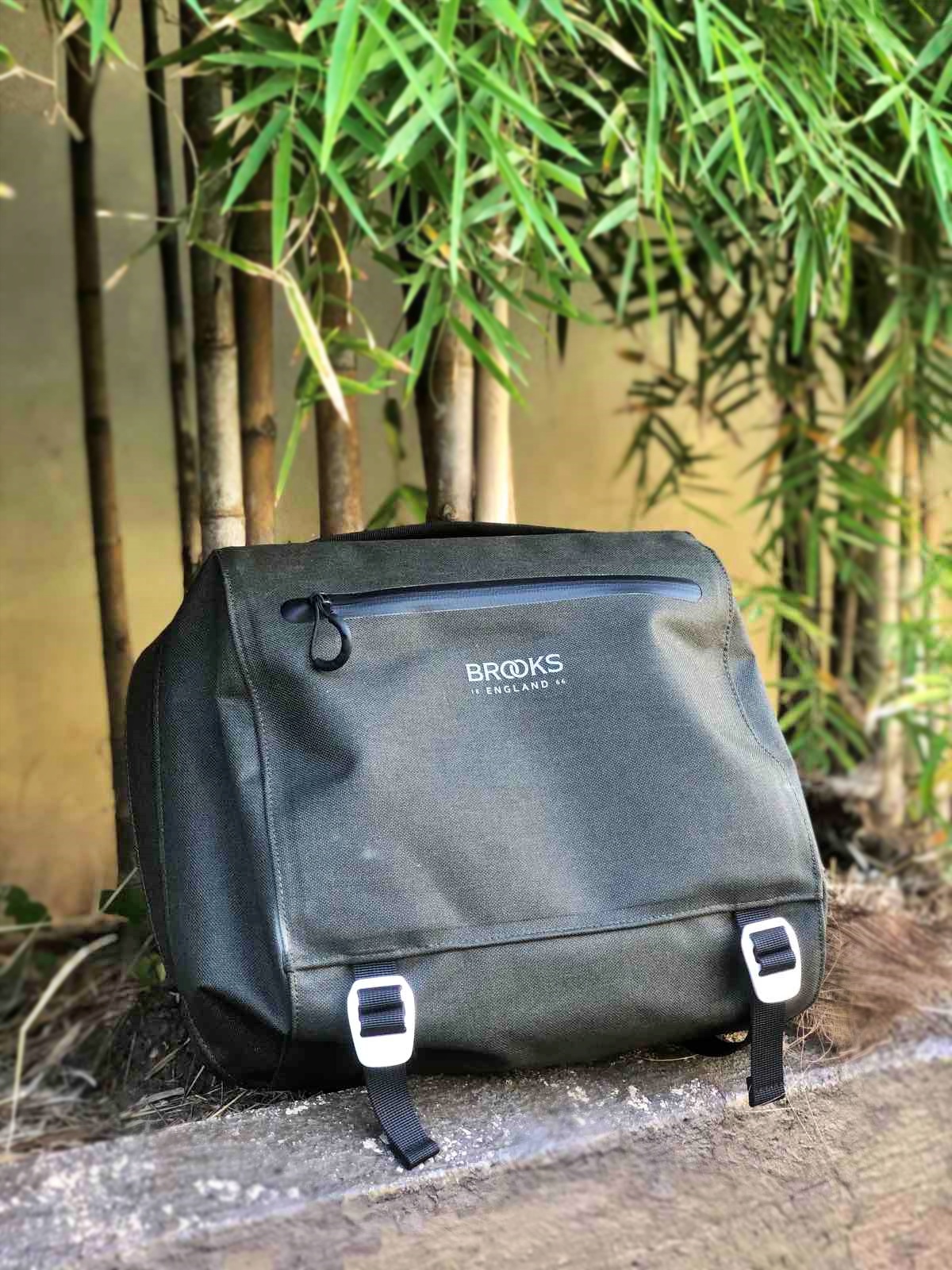 ORIGINAL Brooks Scape Handlebar Compact Bag (OFFICIAL DEALER) Lazada PH