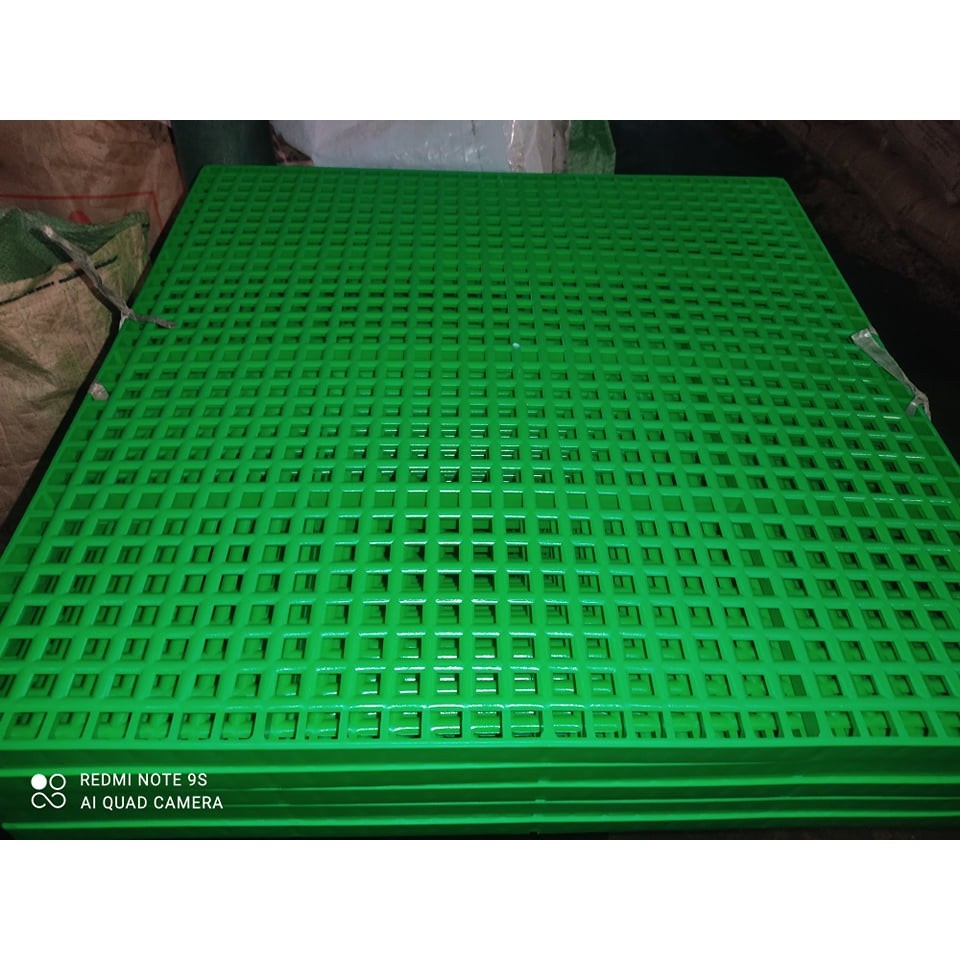 Plastic Matting / Rabbit Matting / 2x2 Rabbit Matting / Dark Green