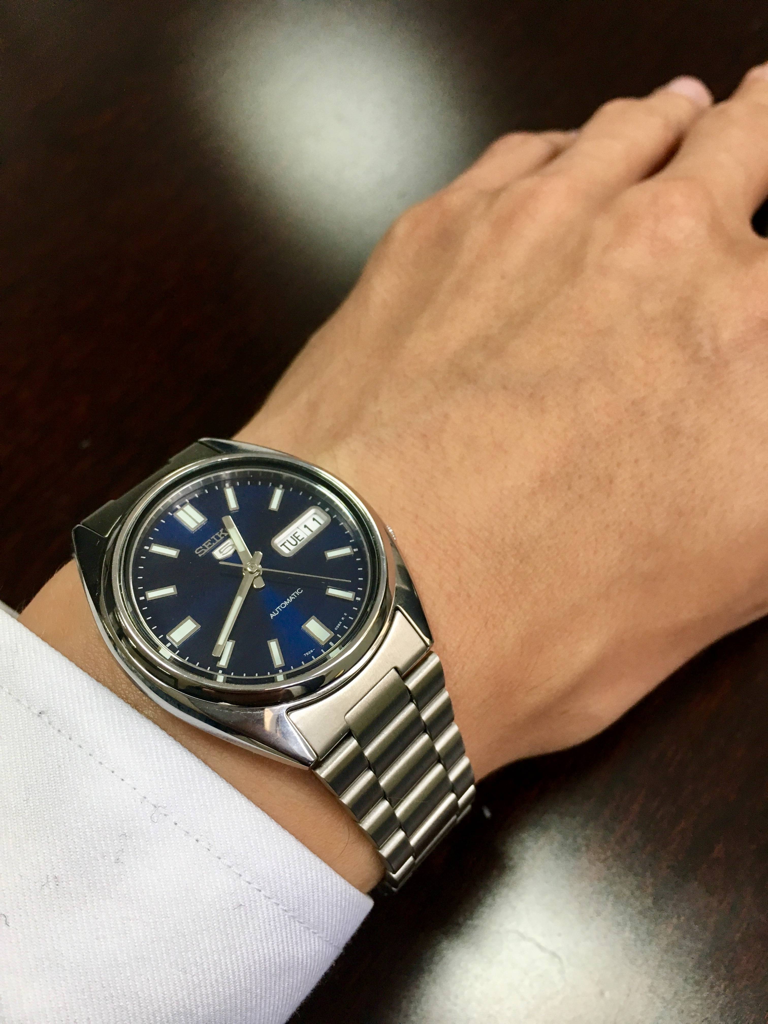 seiko 5 snxs77