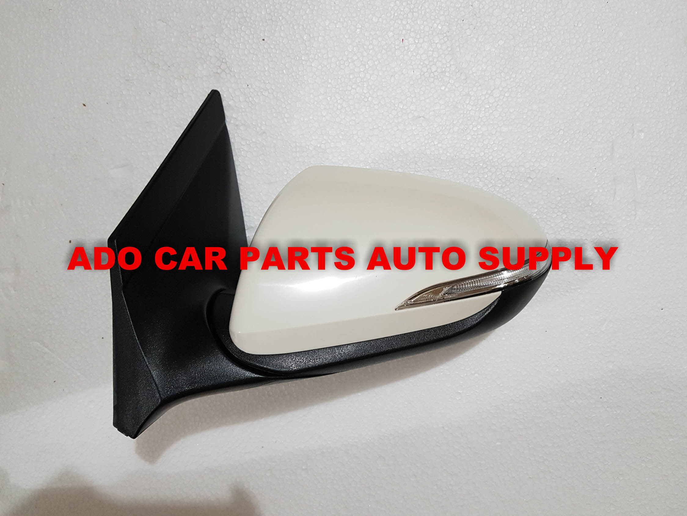 Side Mirror Hyundai Accent 2019 2023 (Electric lens with Lamp