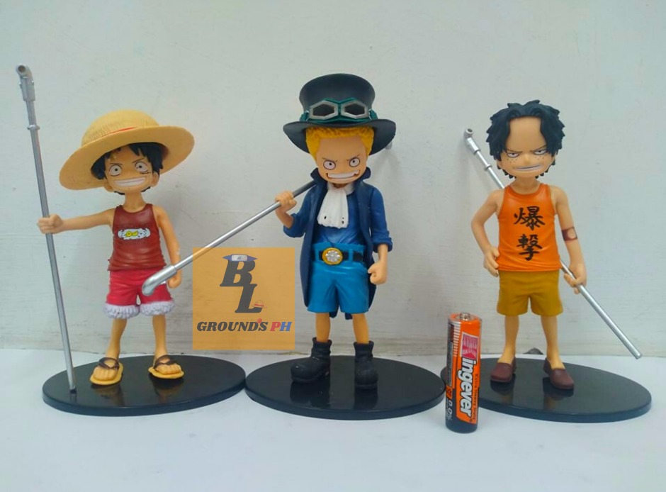 asl one piece figure