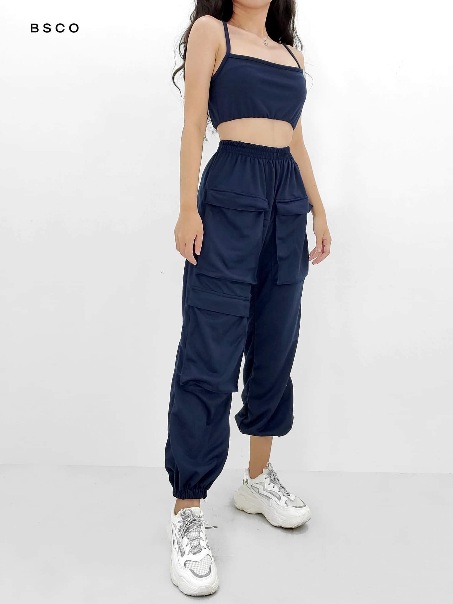 blue cargo sweatpants