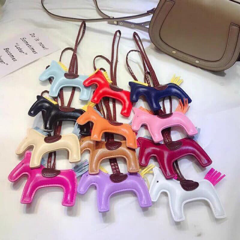 Ea115 Oran Luxary Animal Rodeo Charms Cute Key Chain Luxurious Mini Luxury  Brand High Quality Handmade Leather Horse Bag Charm - China Rodeo Bag Charm  and High Quality Handmade Leather Horse Bag