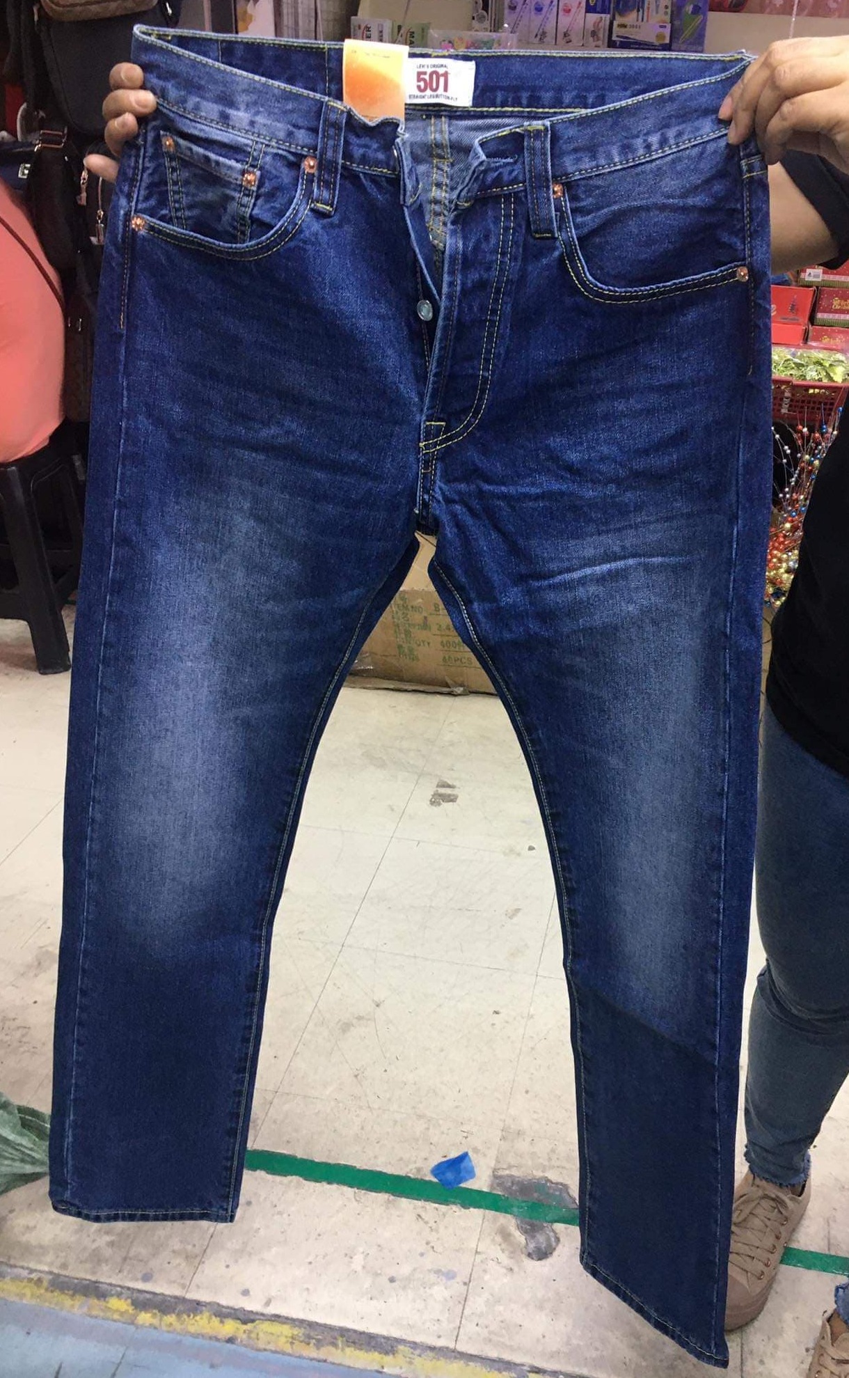 Levis 501 Jeans for Mens Regular Fit 