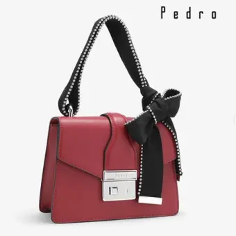 long strap shoulder bag