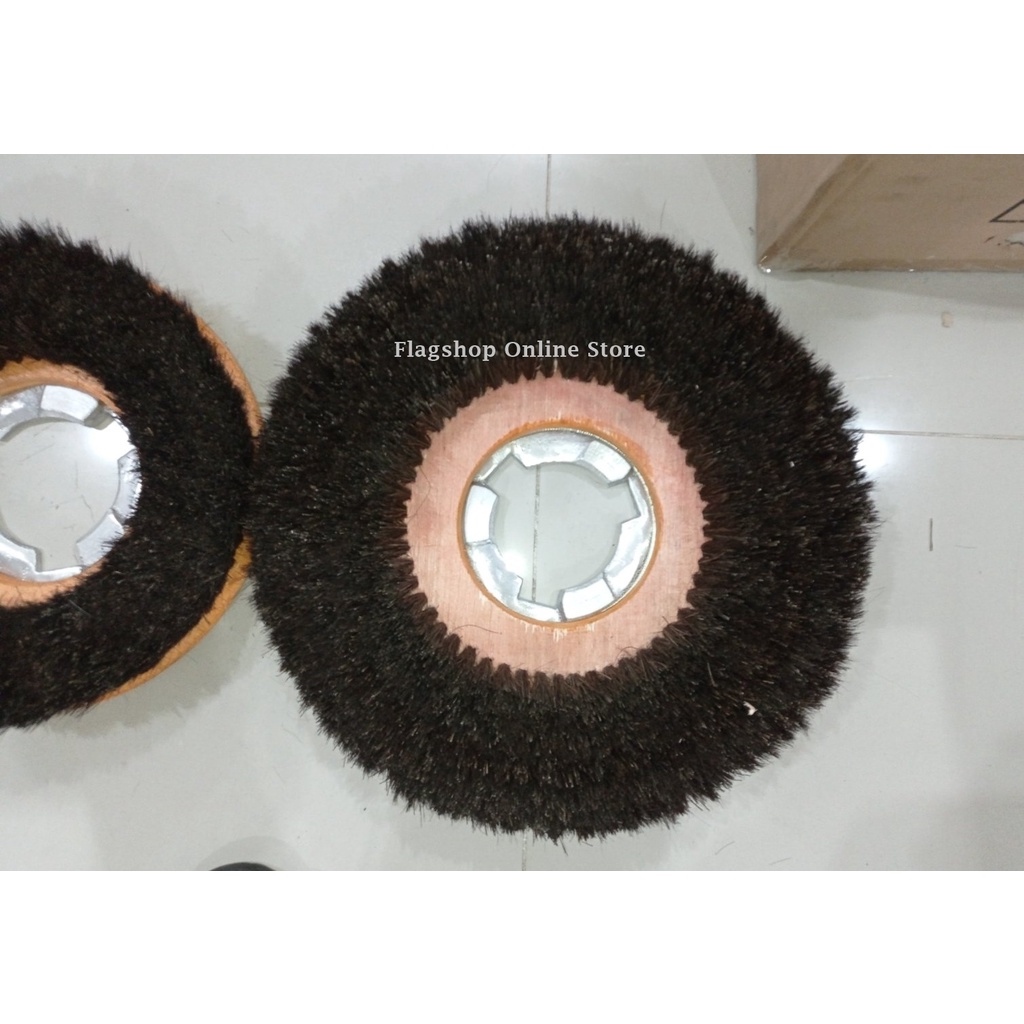 WILSON Floor Polisher Brush WITH Bracket Included (Cabo Negro) Lazada PH