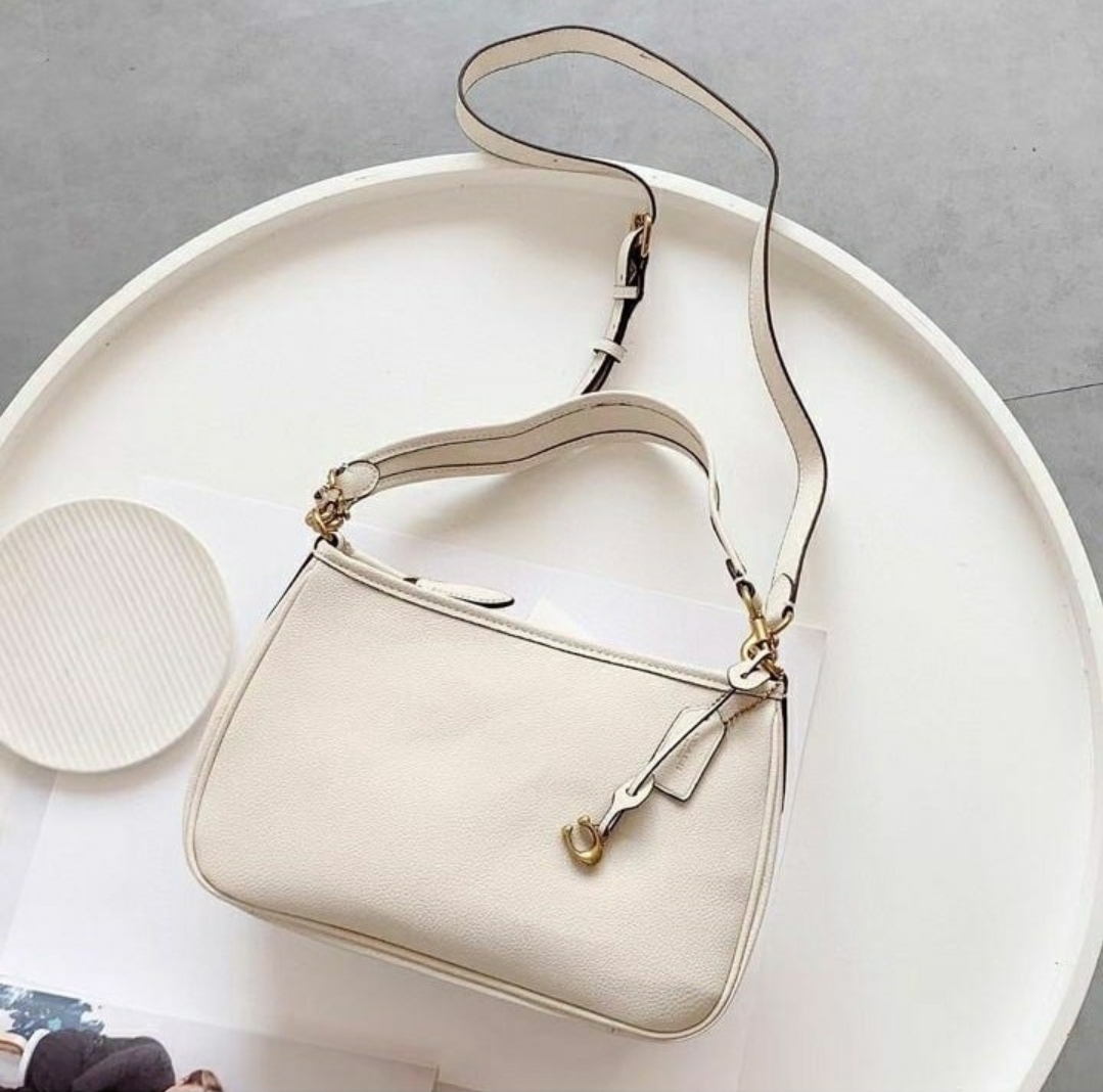 Womens Coach CC437 Cary Top Zip Crossbody Bag in White Soft Pebble ...