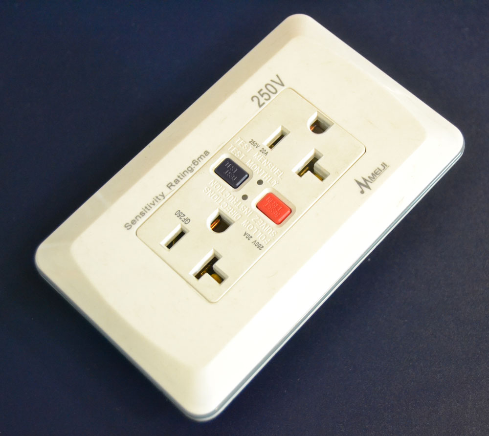 Outlet [GFCI] Ground Fault Circuit Interrupter Conventional Outlet